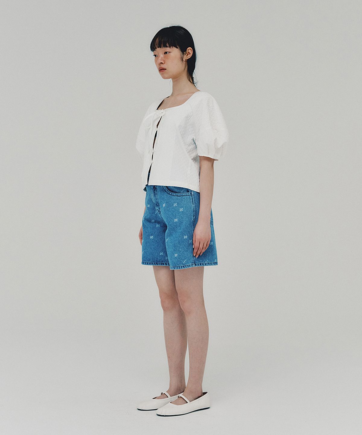 아위(AHWE) Laser Printed Denim Shorts_BLUE