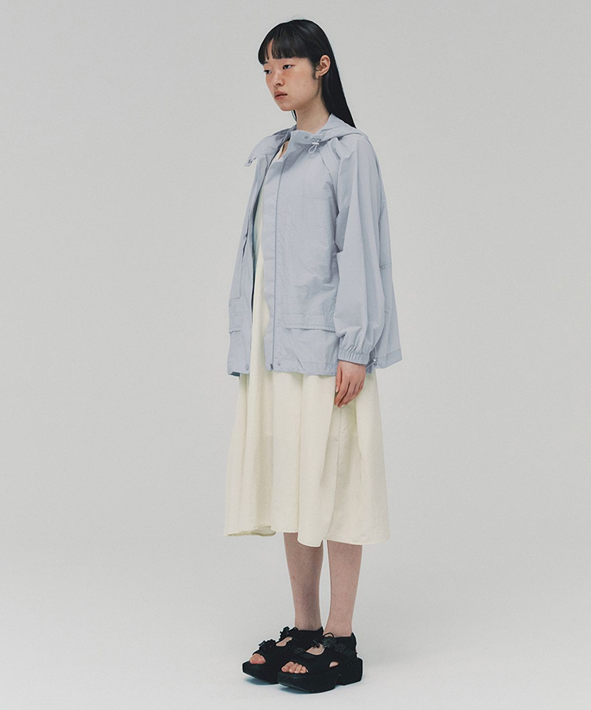 아위(AHWE) Nylon Zip-Up_LIGHT BLUE