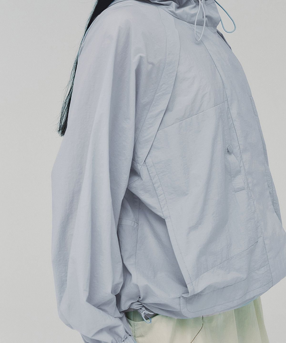아위(AHWE) Nylon Zip-Up_LIGHT BLUE
