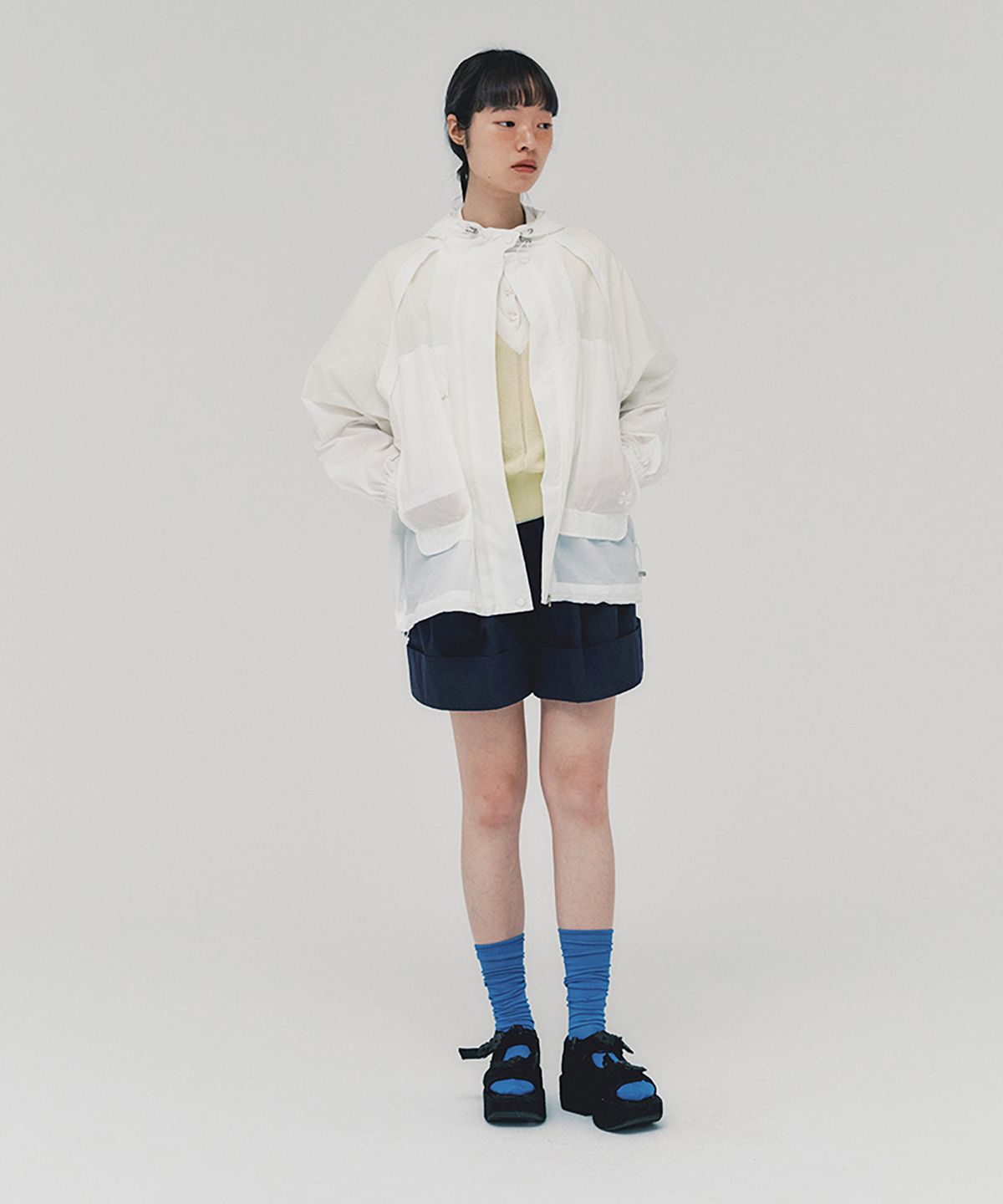 아위(AHWE) Nylon Zip-Up_WHITE