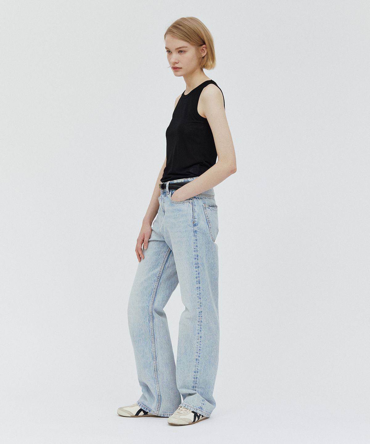 웨어리즈(WEARIS) 시스루 슬리브리스_블랙