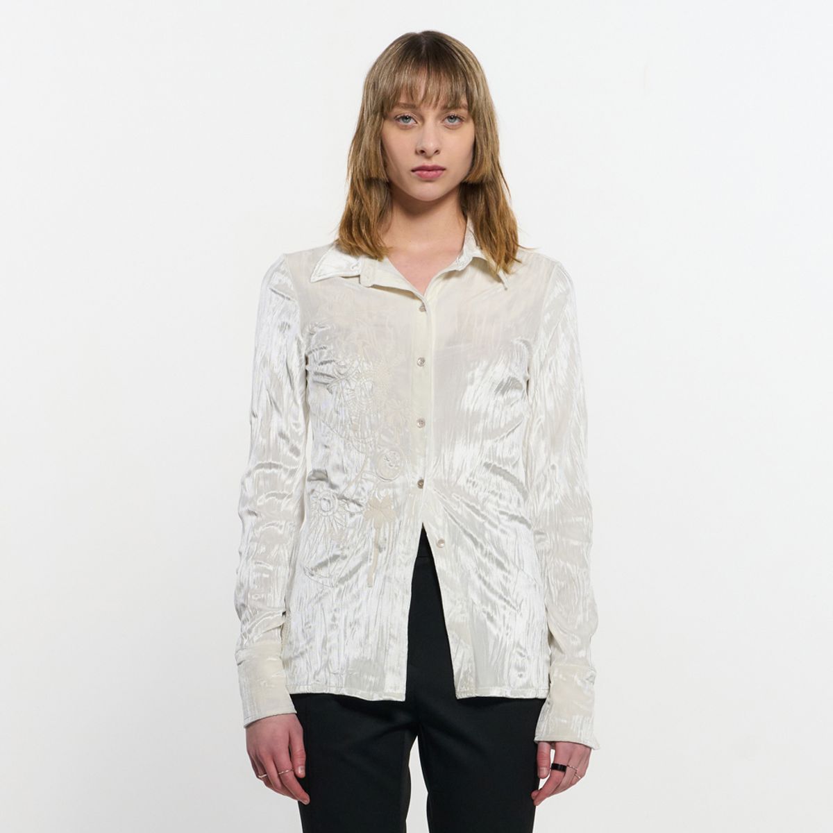 킴지수(KIMZISU) Embroidered Velvet Slim Shirt _ IVORY