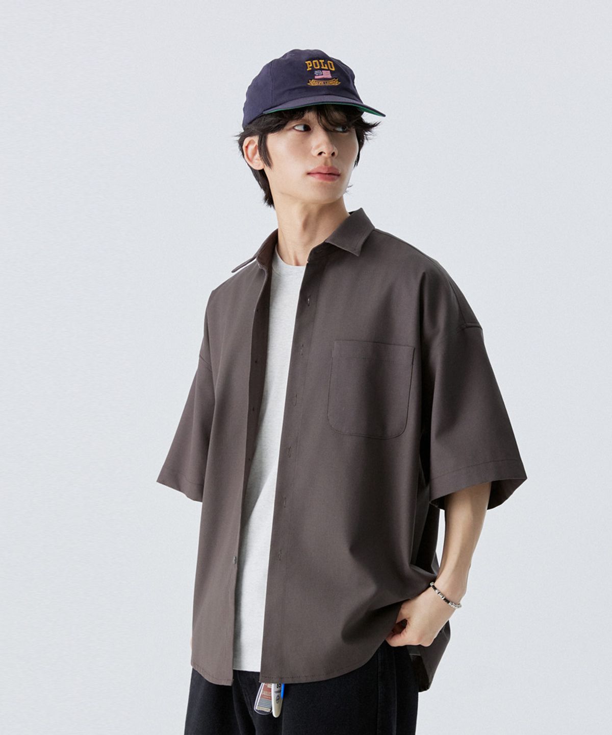 스탠즈(STENDS) [M~4XL] 올데이 린넨 오버핏 반팔 셔츠_차콜