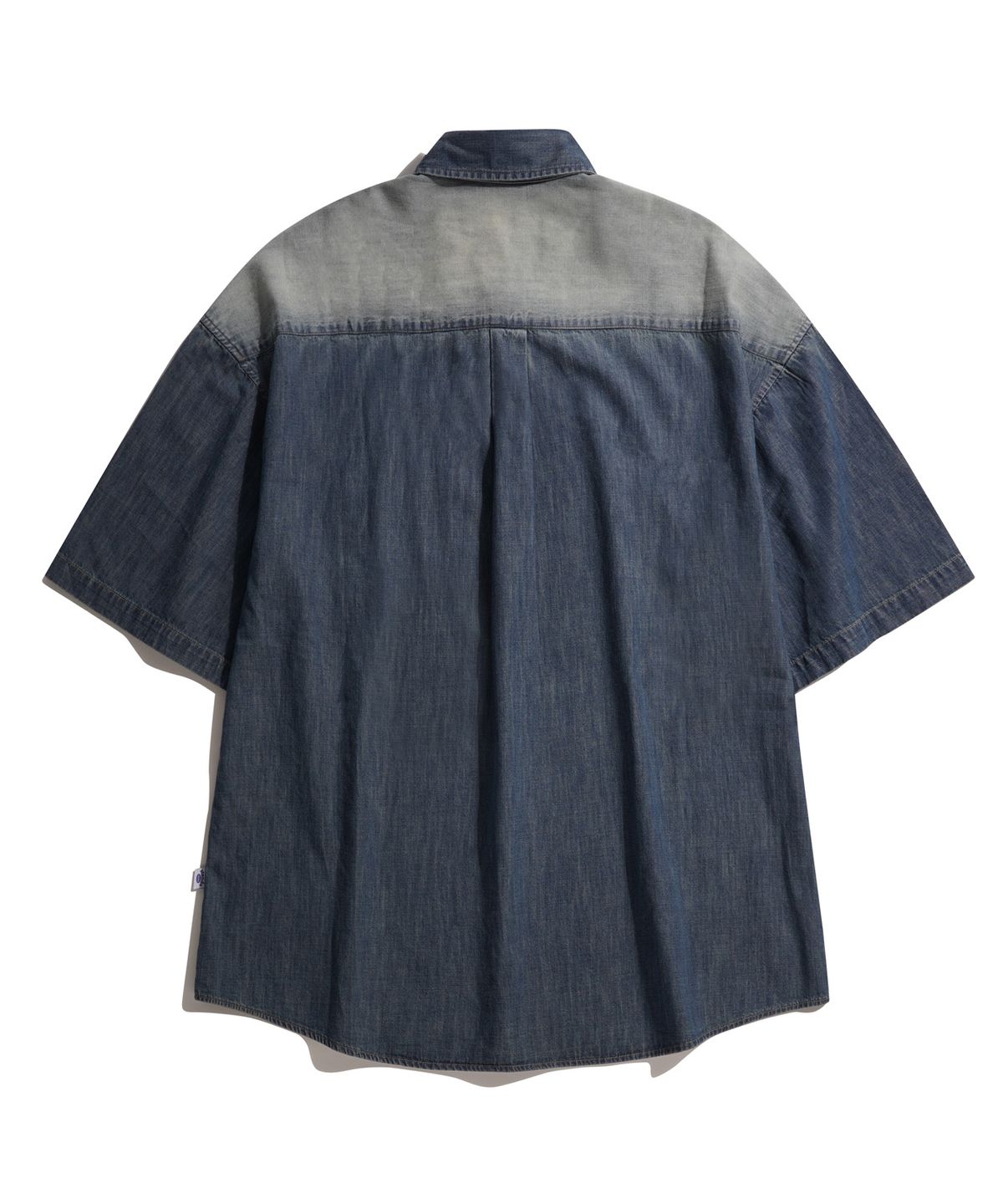 스탠즈(STENDS) [M~4XL] 페이드 워싱 데님 반팔 셔츠_블루