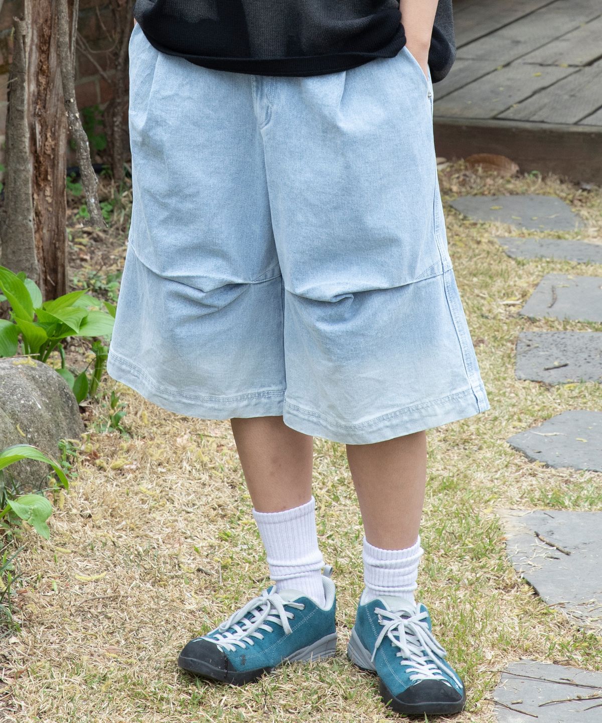 엑스톤즈(XTONZ) XP192 슬레이드 워싱 버뮤다 데님 팬츠 (BLUE)