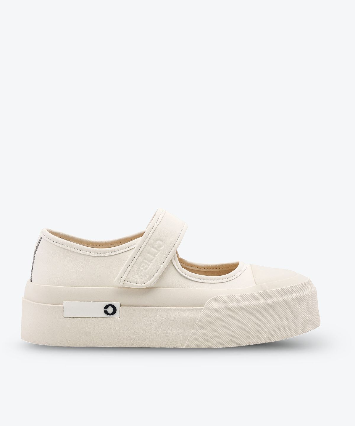 클립(CLLIB) DNST EDGE 스탠딩 스니커즈 5CM-CL0403 (2color)