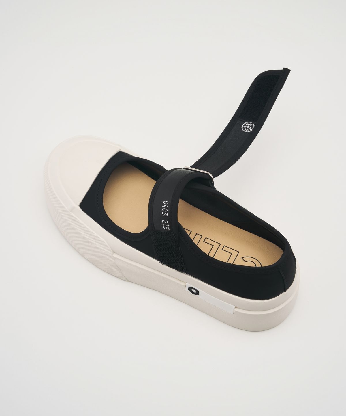 클립(CLLIB) DNST EDGE 스탠딩 스니커즈 5CM-CL0403 (2color)