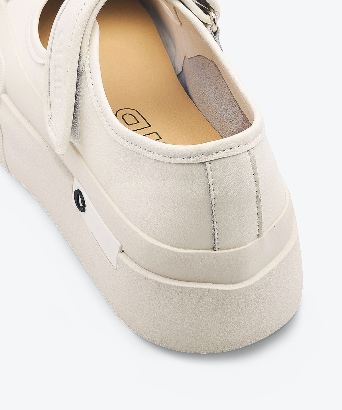 클립(CLLIB) DNST EDGE 스탠딩 스니커즈 5CM-CL0403 (2color)