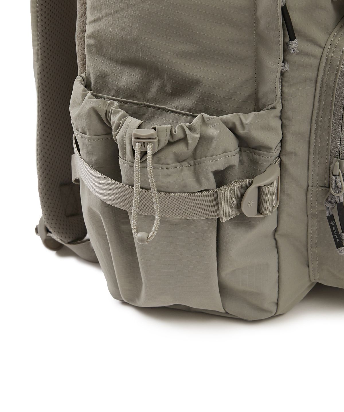 스노우피크 어패럴(SNOWPEAK APPAREL) 듀얼테크 백팩 25L Fog Gray (S24ZUFBP31)
