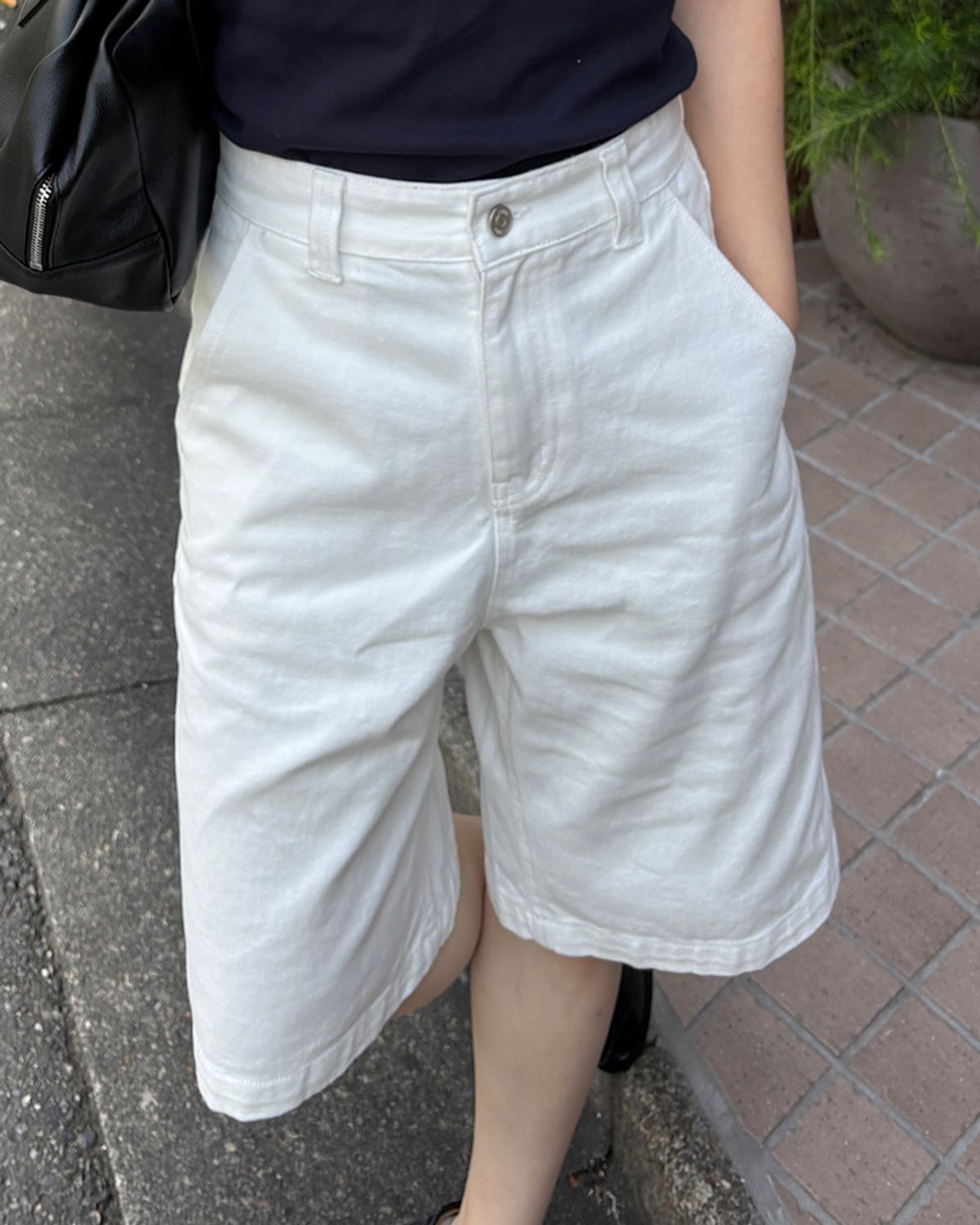 블루브릭(BLUEBRICK) Bermuda denim (ivory)