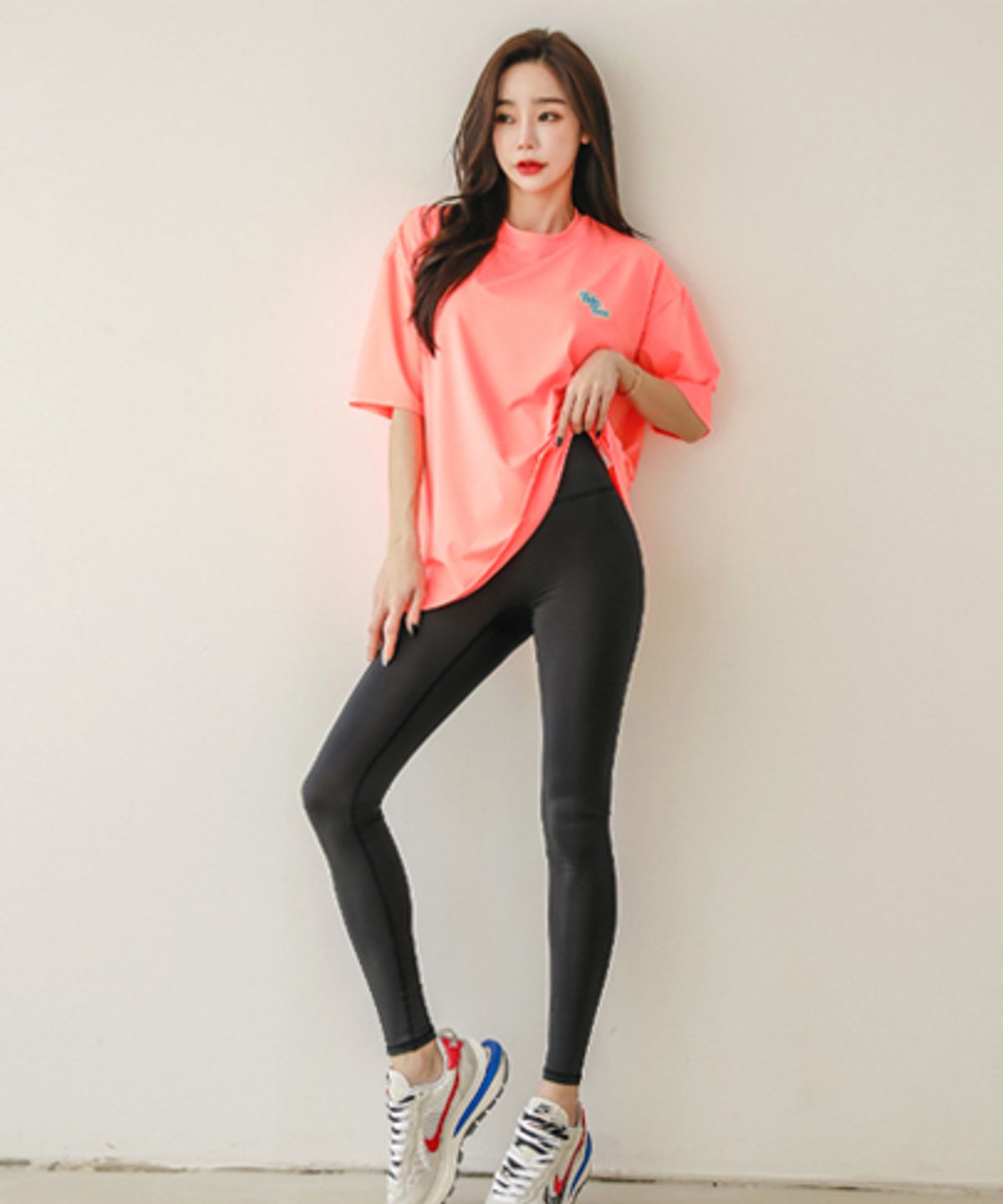 튜브트리(TUBE TREE) 여성용 베이직 루즈핏 반팔 래쉬가드 B604 피치