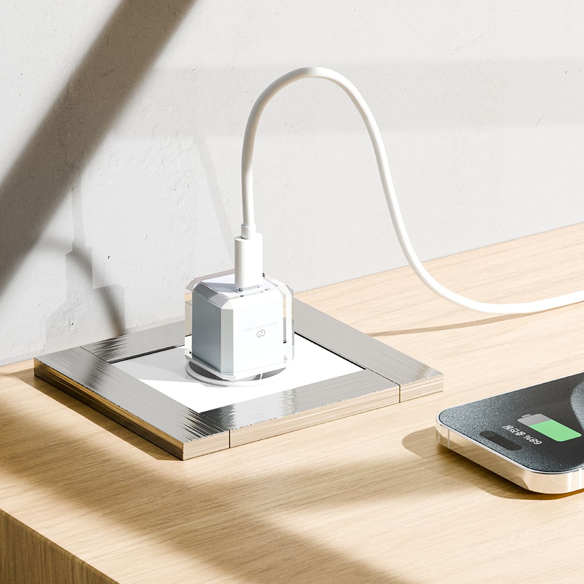 크리스탈클라우드(CRYSTAL CLOUD) USB PD 20W C타입 GaN 초고속 충전기 CC-310