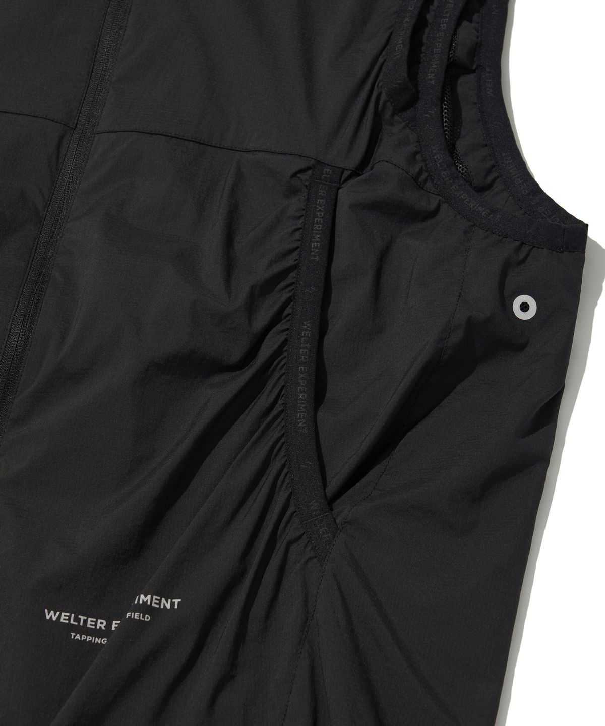 웰터 익스페리먼트(WELTER EXPERIMENT) DETACHABLE LIGHT WINDBREAKER_BLACK_WOL061