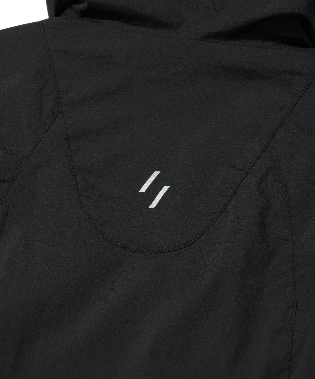 웰터 익스페리먼트(WELTER EXPERIMENT) DETACHABLE LIGHT WINDBREAKER_BLACK_WOL061