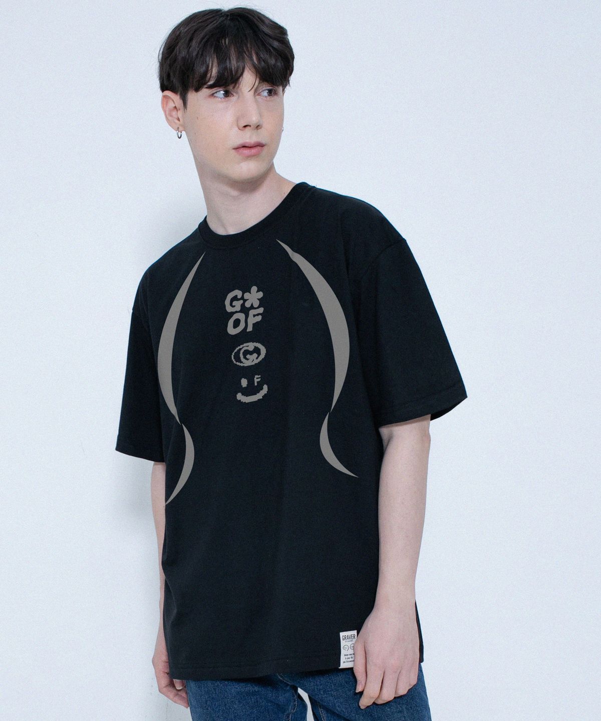 그레이버(GRAVER) [UNISEX]3로고 스마일 라인 반팔티_블랙