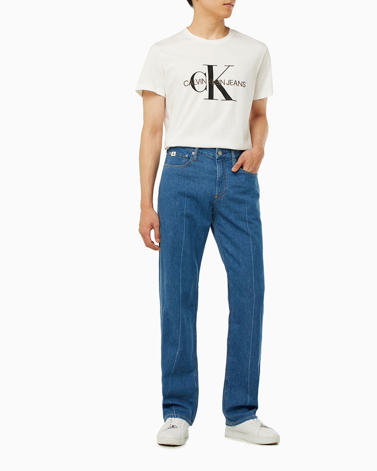 캘빈클라인 진(CALVIN KLEIN JEANS) 남 미드블루 90s 스트레이트핏 미드블루 린넨 데님 J325419 1A4