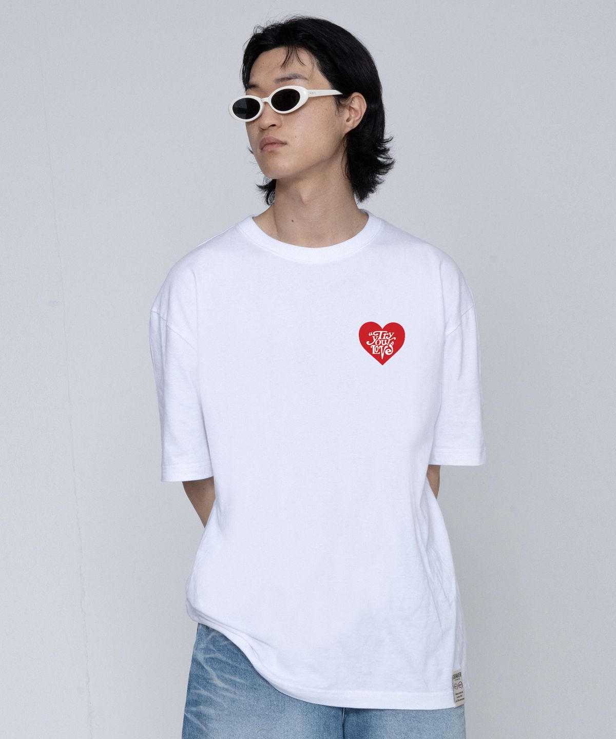 그레이버(GRAVER) [UNISEX]TYL 스몰 하트 스마일 반팔티_화이트