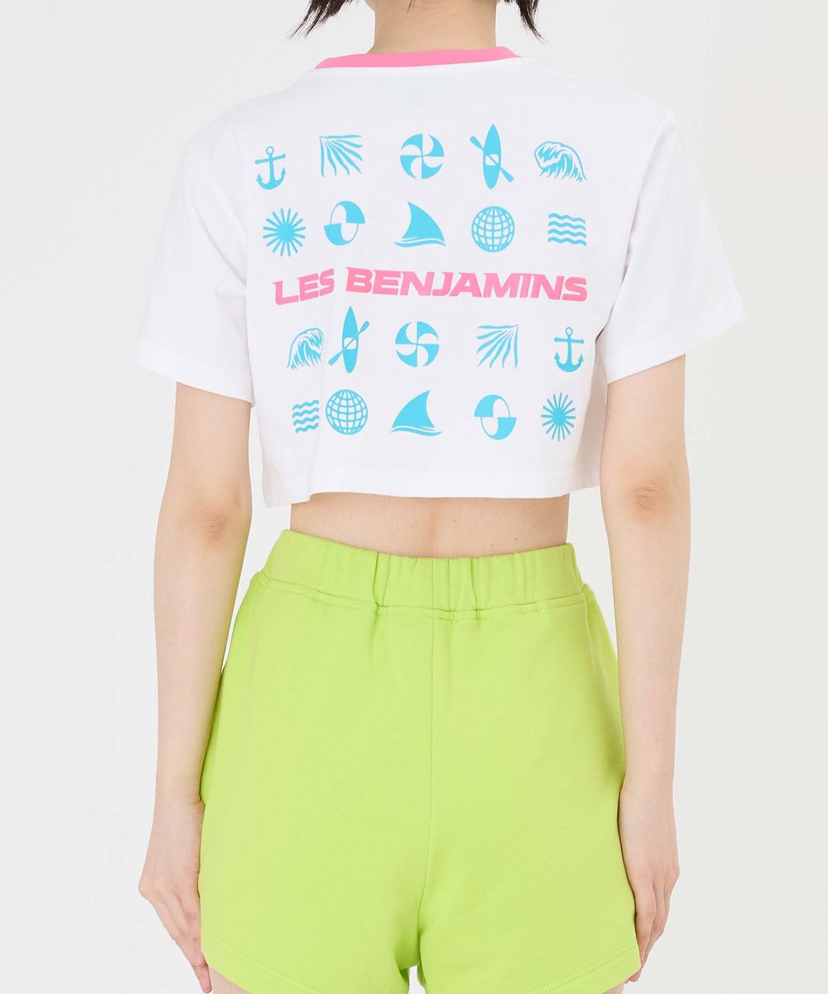 레 벤자민(LES BENJAMINS) (W) 크롭 티 002 화이트 CROP TEE 002 WHITE