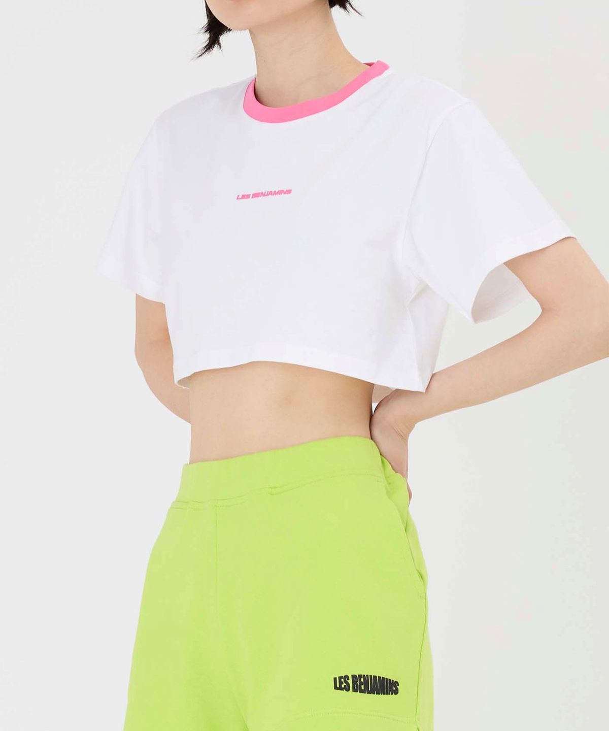 레 벤자민(LES BENJAMINS) (W) 크롭 티 002 화이트 CROP TEE 002 WHITE
