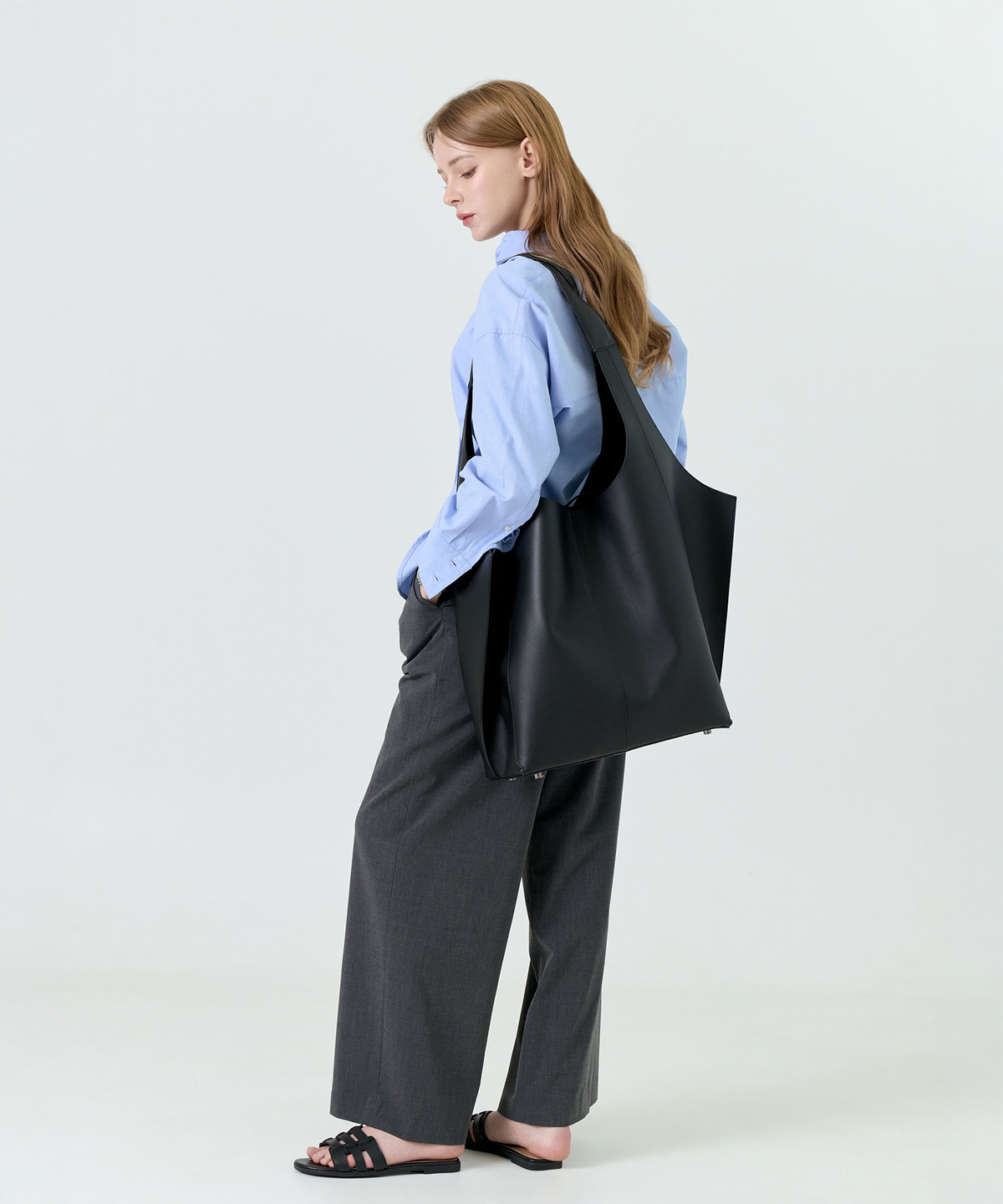 제마 에르베 르 코티디앙(ZEMA ÉLEVER LE QUOTIDIEN) Onnete Tote Bag XL - Midnight Black (오네뜨 토트백 XL)