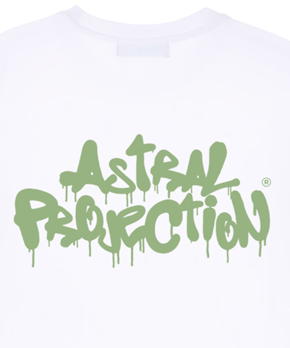 아스트랄 프로젝션(ASTRAL PROJECTION) 브러쉬 그래피티 레터링 로고 수피마 코튼 라운드 넥 반팔 티셔츠_화이트
