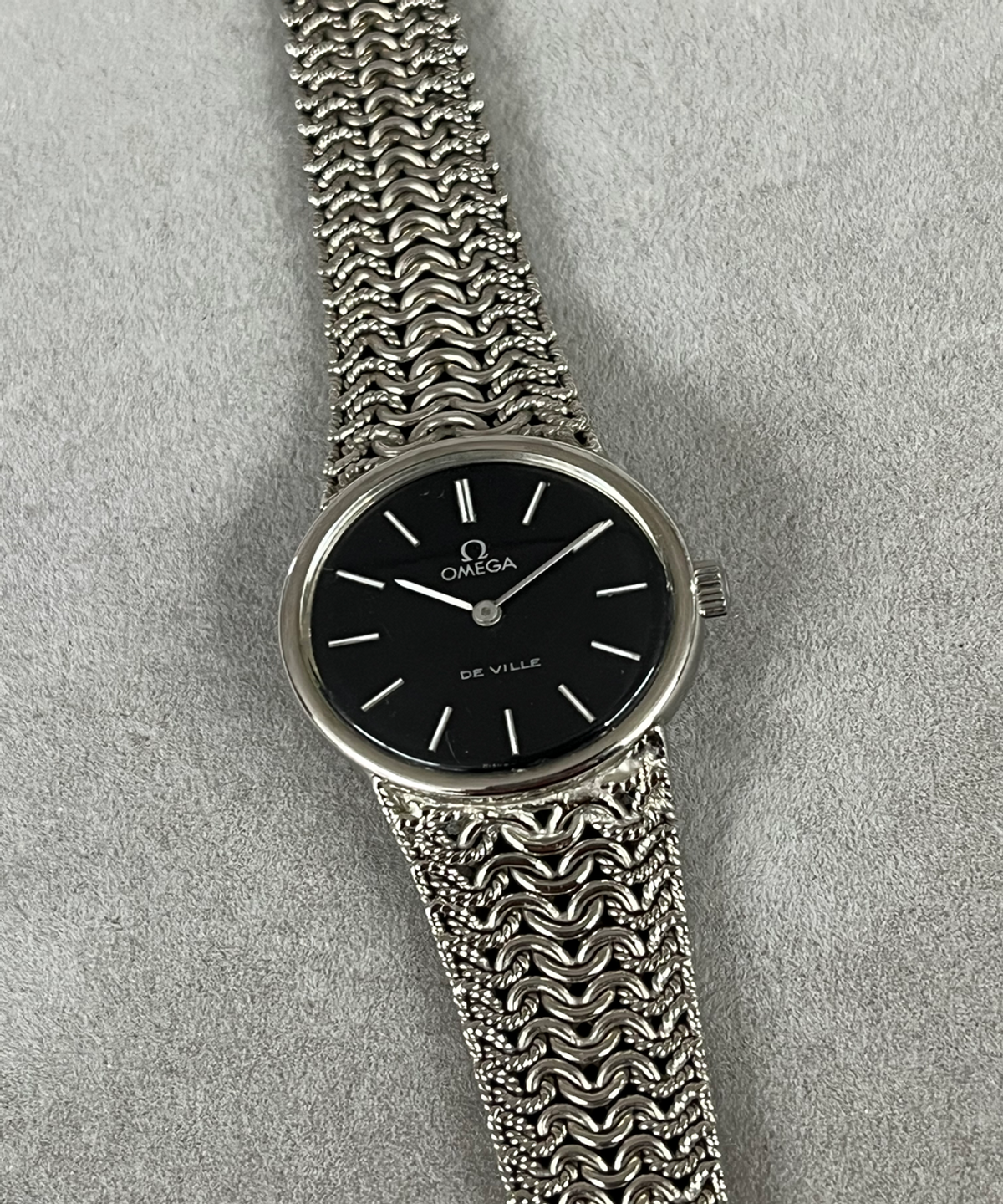 오메가(OMEGA) [Vintage] 오메가 드빌 (1975년식)