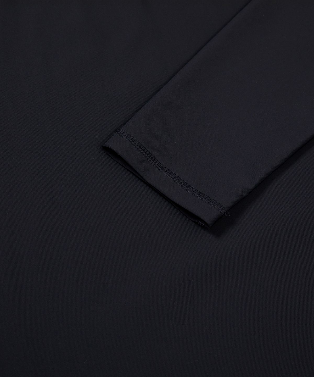 스노우피크 어패럴(SNOWPEAK APPAREL) 루즈핏 남성 긴팔 래쉬가드 Black (S24MMWSW06)