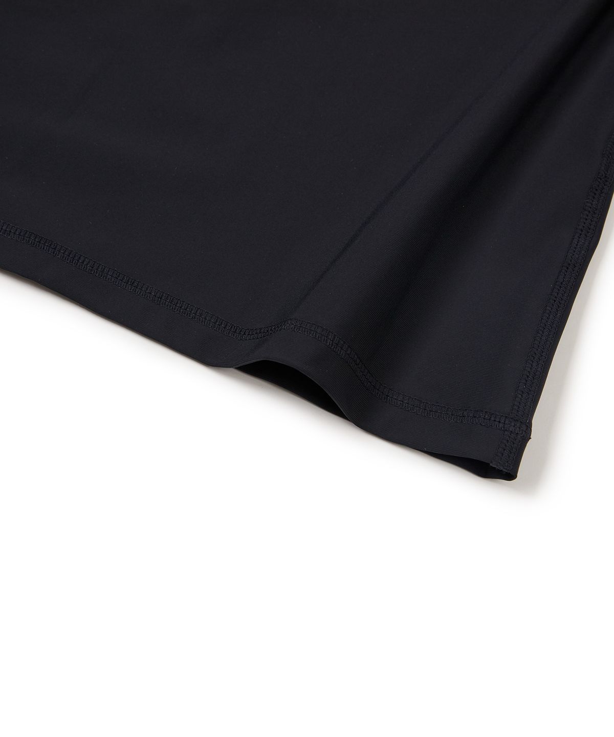 스노우피크 어패럴(SNOWPEAK APPAREL) 루즈핏 여성 긴팔 래쉬가드 Black (S24MWWSW07)