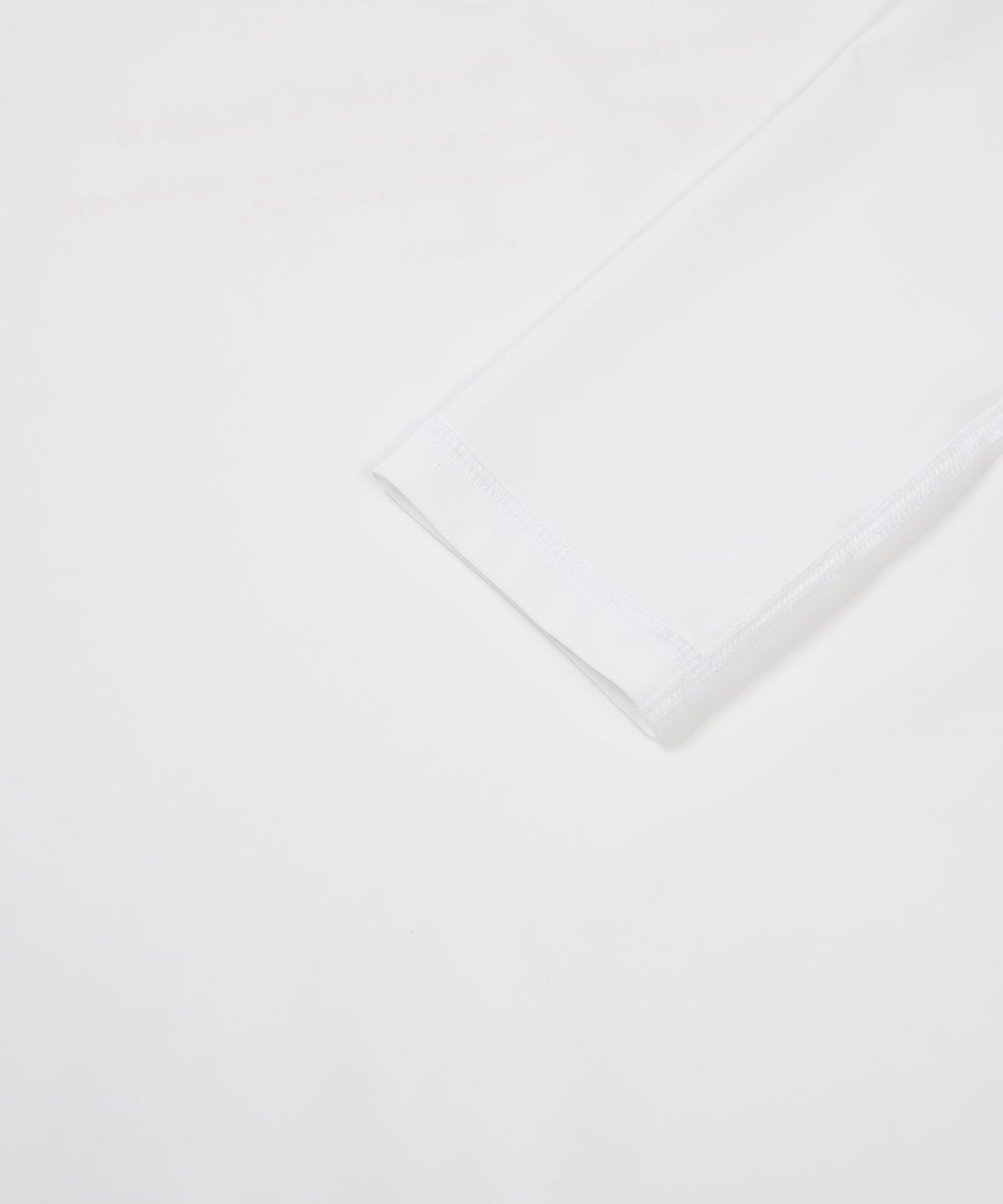 스노우피크 어패럴(SNOWPEAK APPAREL) 루즈핏 여성 긴팔 래쉬가드 Off White (S24MWWSW07)