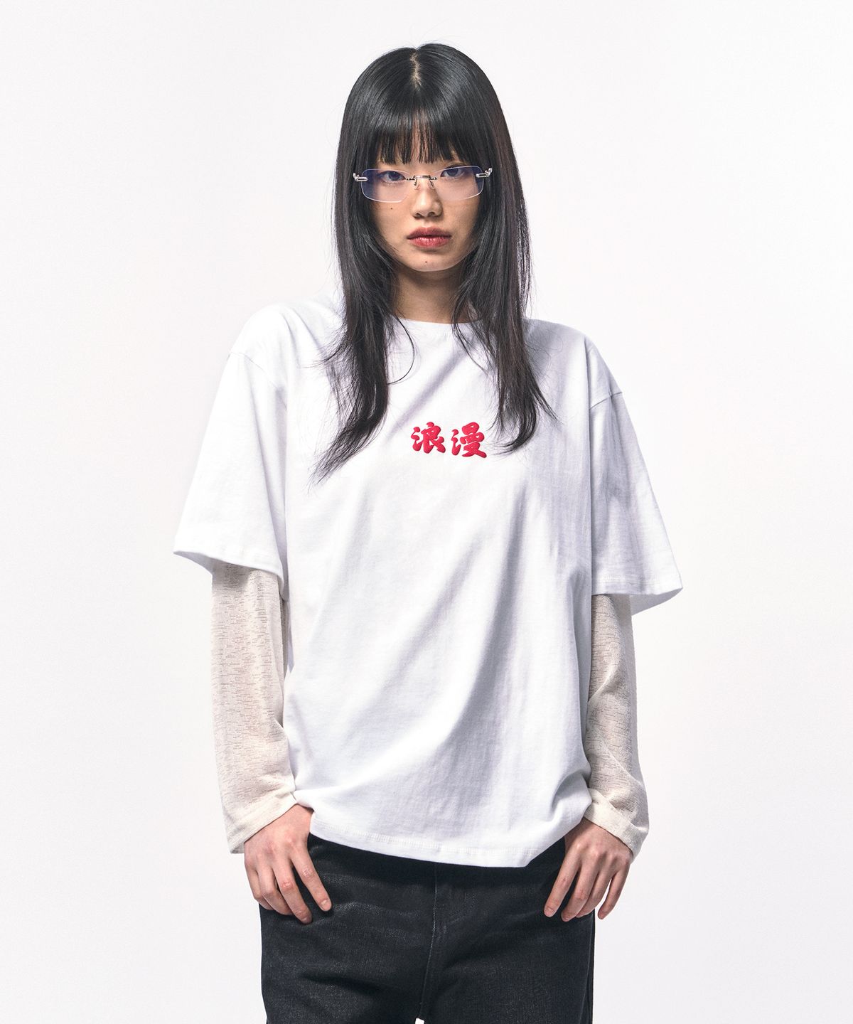 씨웨어 바이 더 지니어스(C WEAR BY THE GENIUS) 낭만 티셔츠 화이트