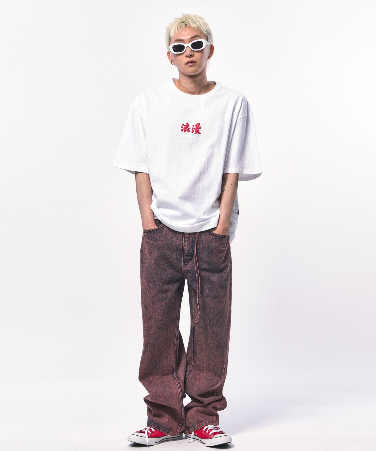 씨웨어 바이 더 지니어스(C WEAR BY THE GENIUS) 낭만 티셔츠 화이트