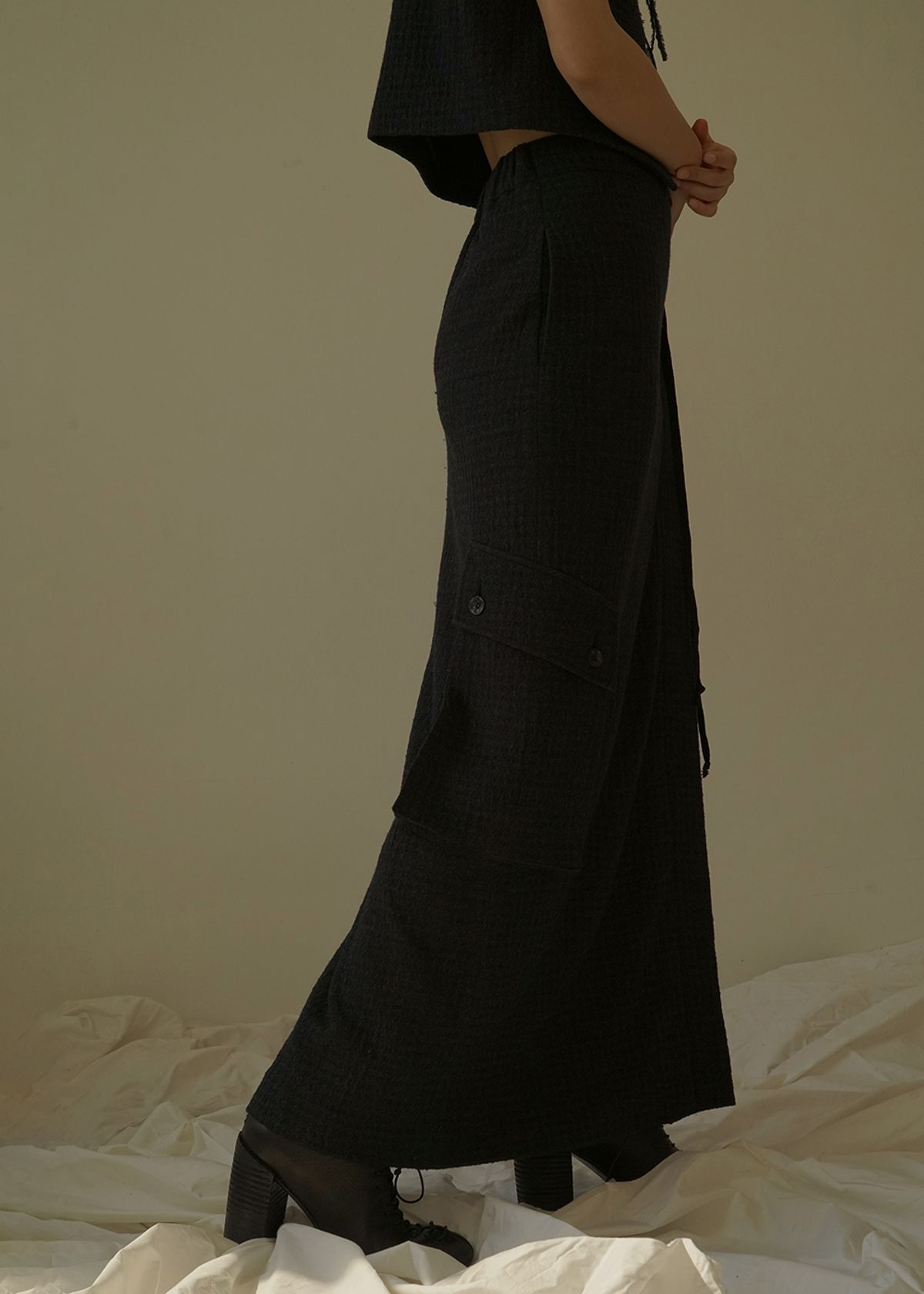 루드(LUDE) SKIRT_#02_ITALIAN FABRIC