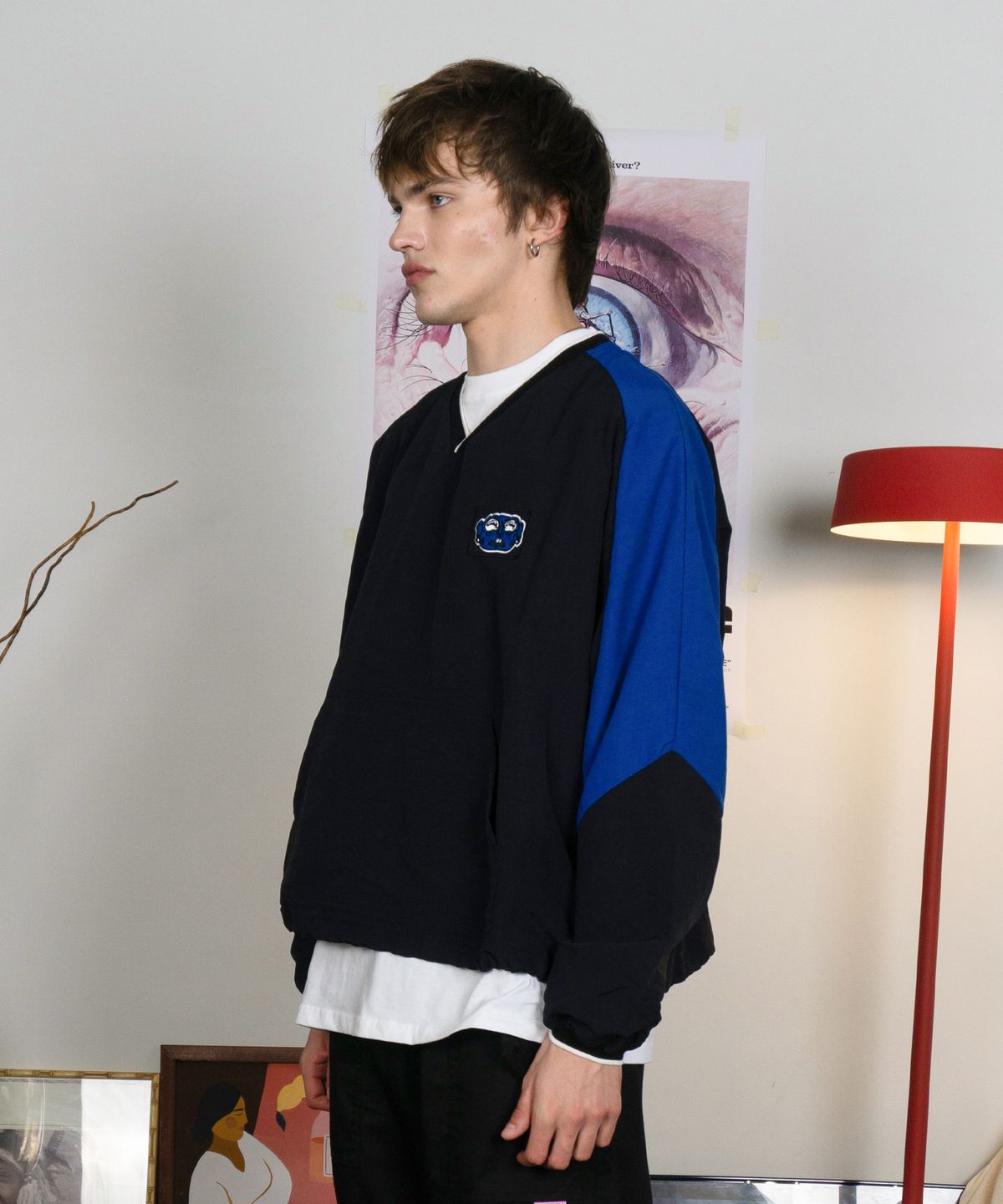 슈브토(SHVTO) Track nylon sweatshirt black-blue