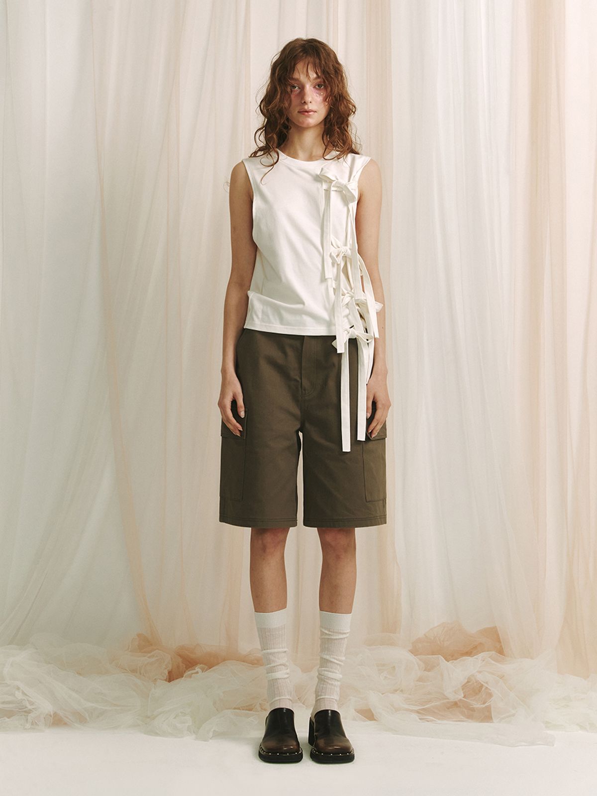 민더리(MEENDERI) ASYMMETRIC TIED TOP - OFF WHITE