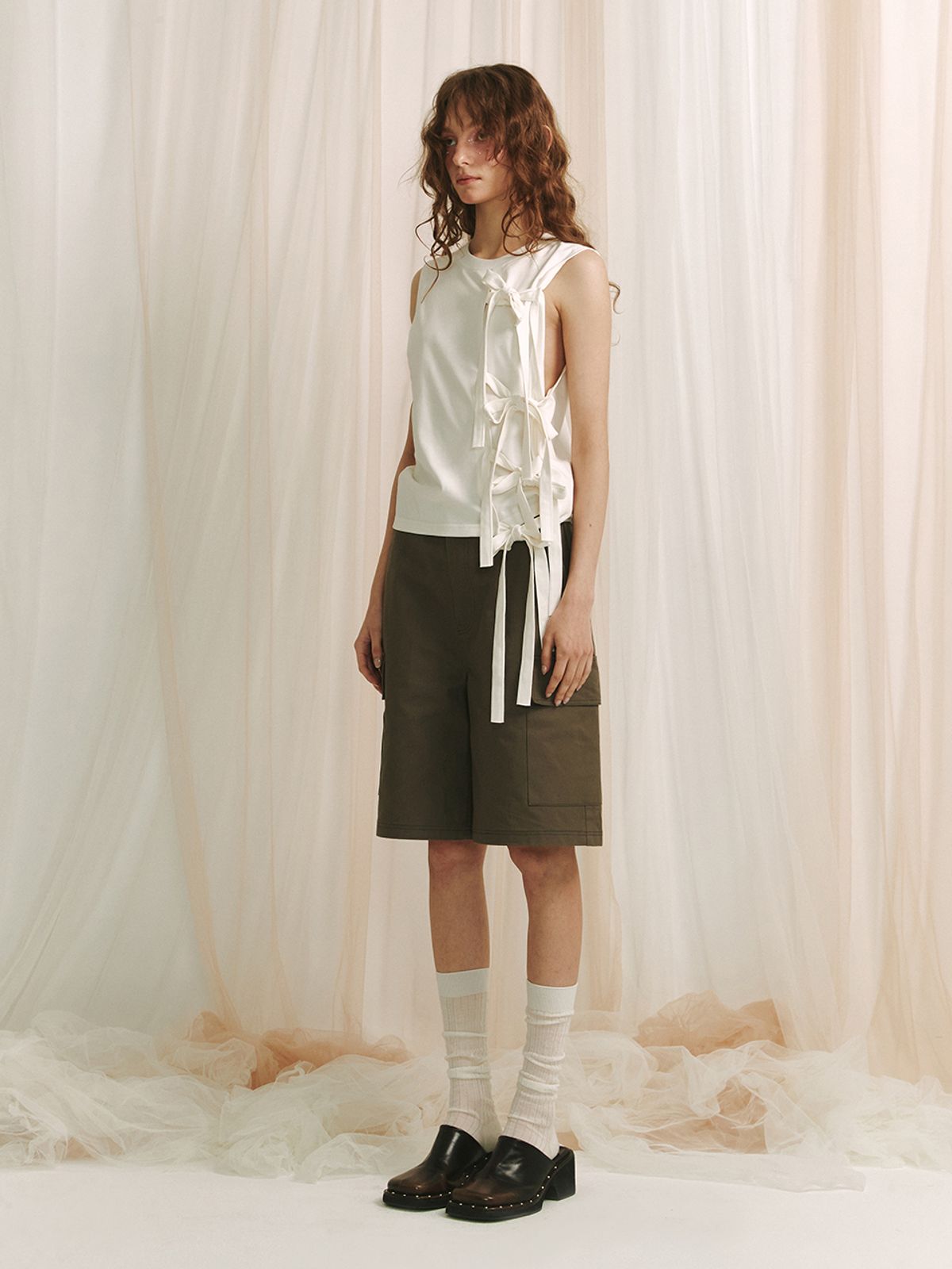 민더리(MEENDERI) ASYMMETRIC TIED TOP - OFF WHITE
