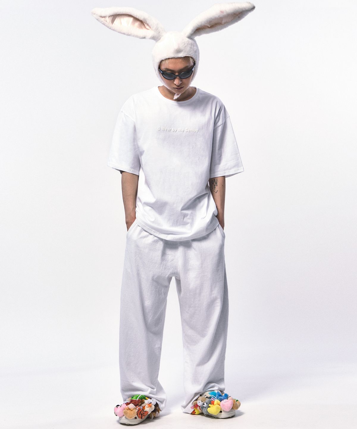 씨웨어 바이 더 지니어스(C WEAR BY THE GENIUS) 씨웨어 오버사이즈 티셔츠 화이트