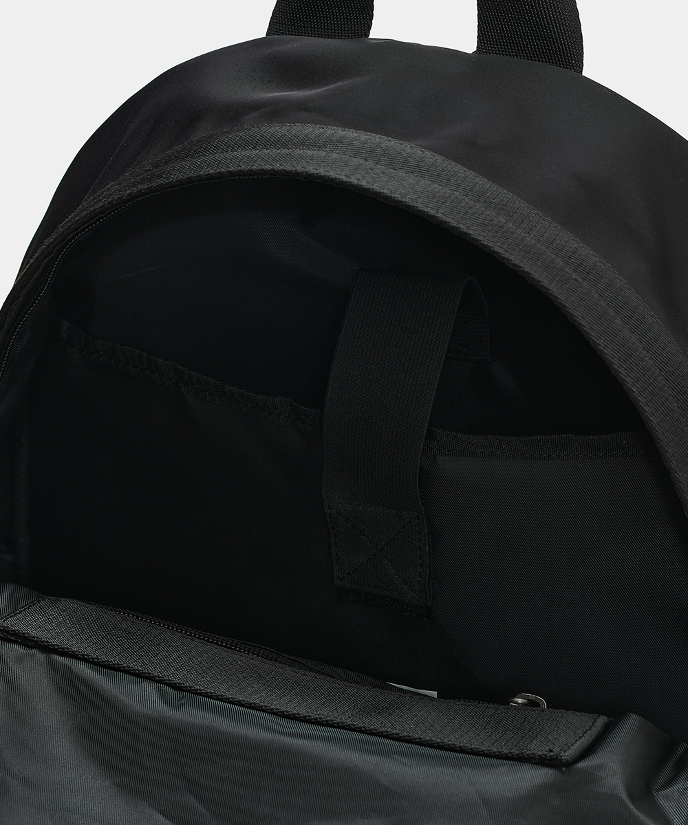 MUSINSA | MAISON MINED EYELET ONE POCKET BACKPACK