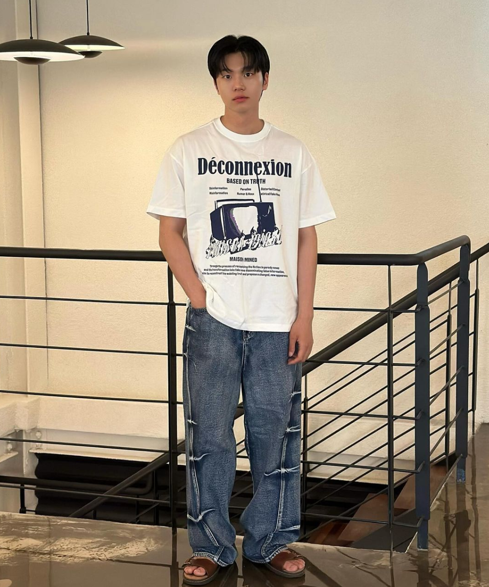 MUSINSA公式 | MAISON MINED TELLY HALF T WHITE