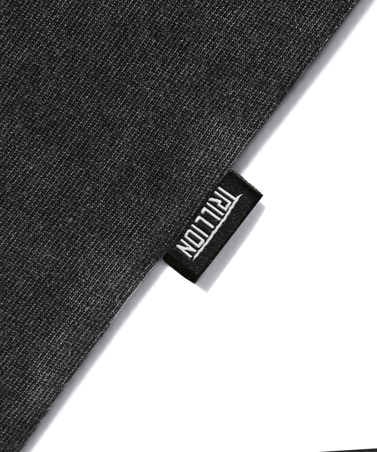 트릴리온(TRILLION) 스케이트보드 피그먼트 그래픽 반팔 티셔츠 (CHARCOAL)