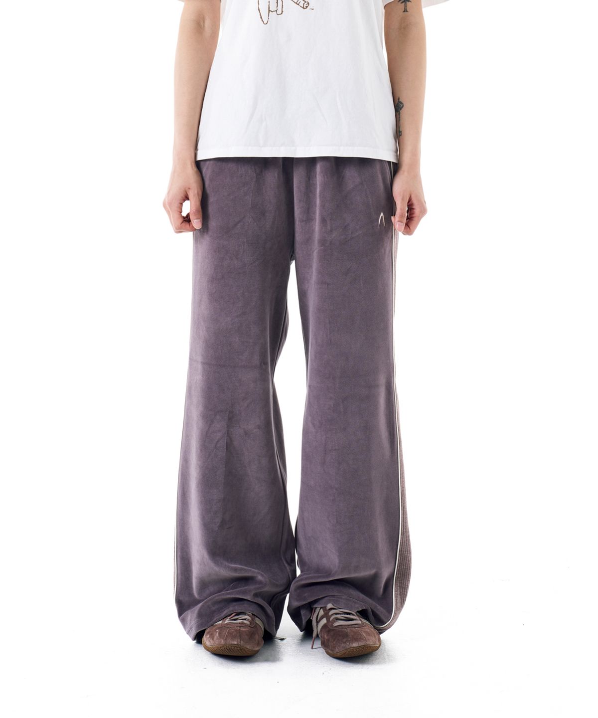 아캄(AAKAM) Western Piping Track Pants (Ash Brown)