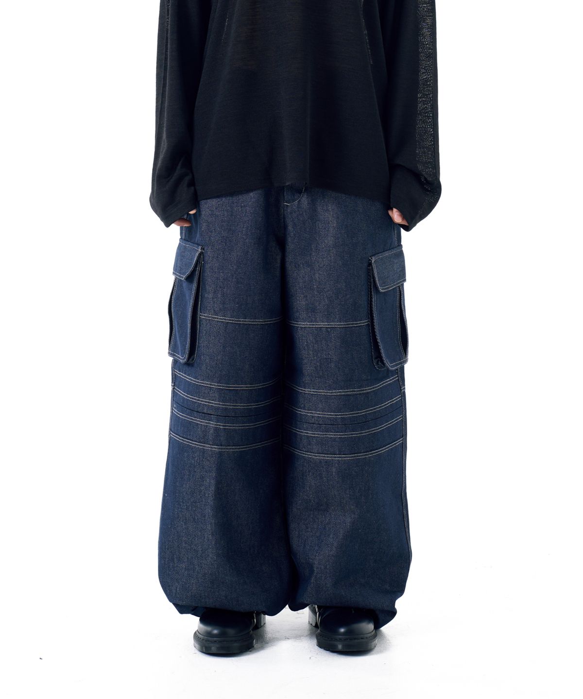 아캄(AAKAM) Stitched Denim Wide Cargo Pants (Blue)