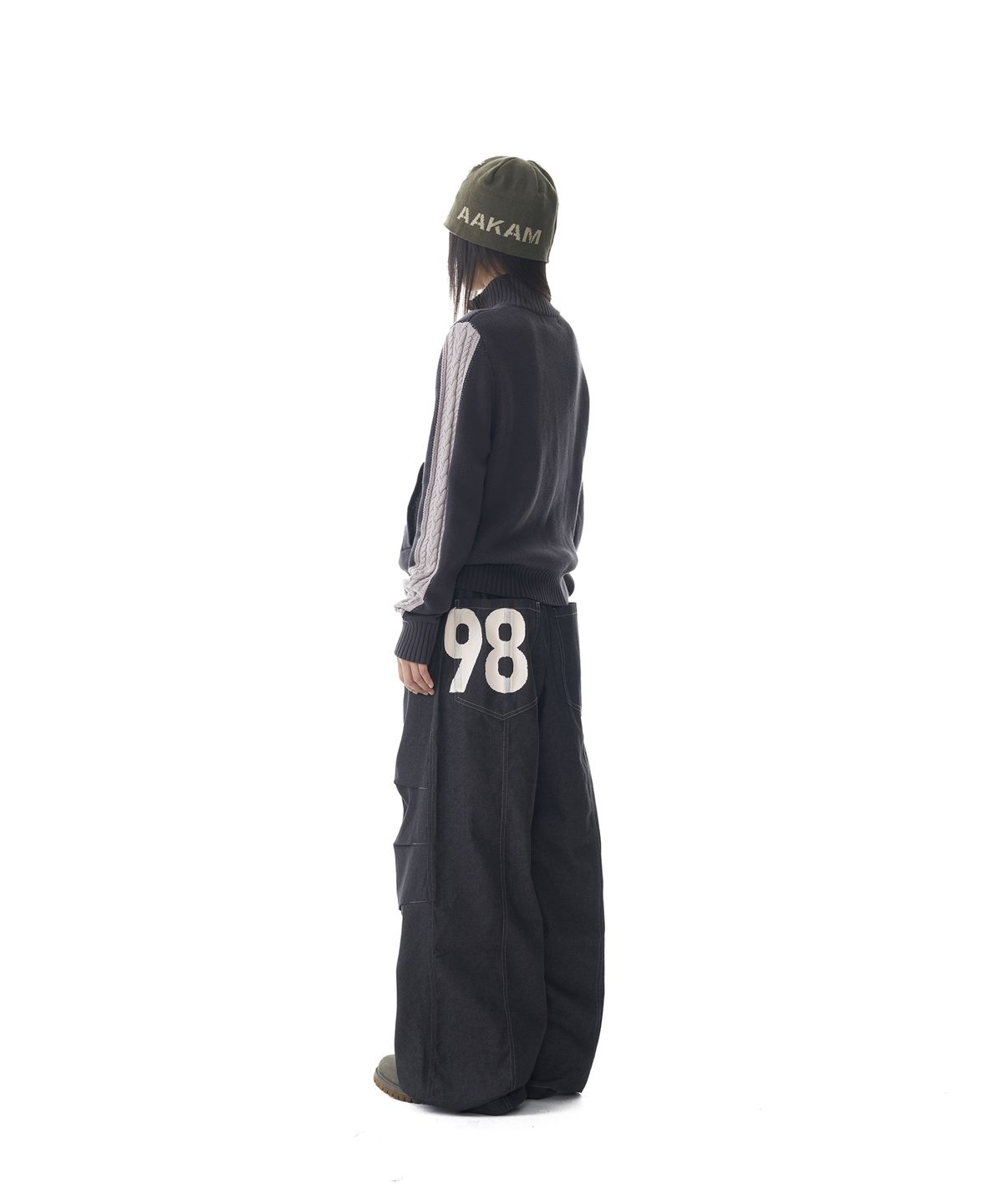 아캄(AAKAM) 98 Printed Knee Pin-tuck Denim Pants (Black)