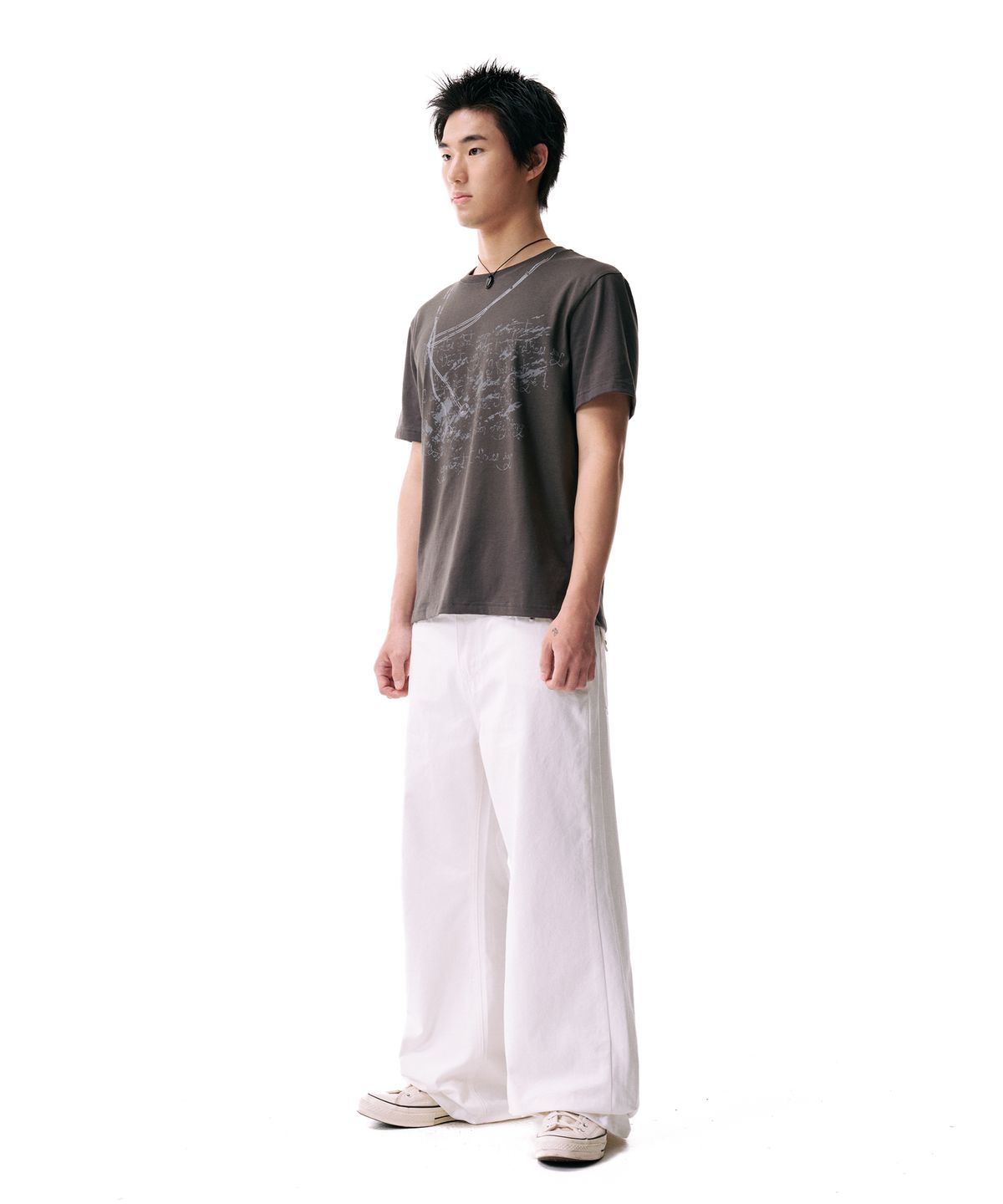 아캄(AAKAM) Multi Studded Cotton Pants (White)