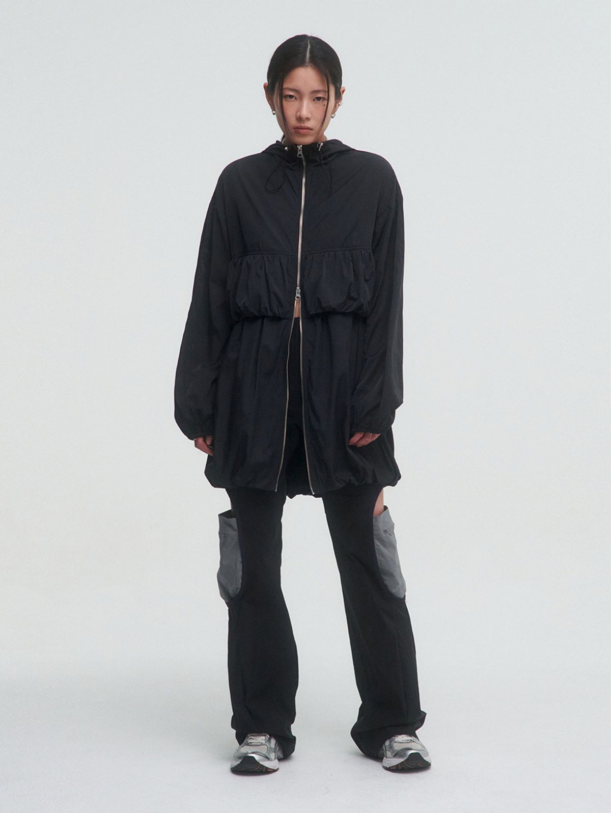 뚜오미오(TUOMIO) PIPING VOLUME JUMPER DRESS [BLACK]