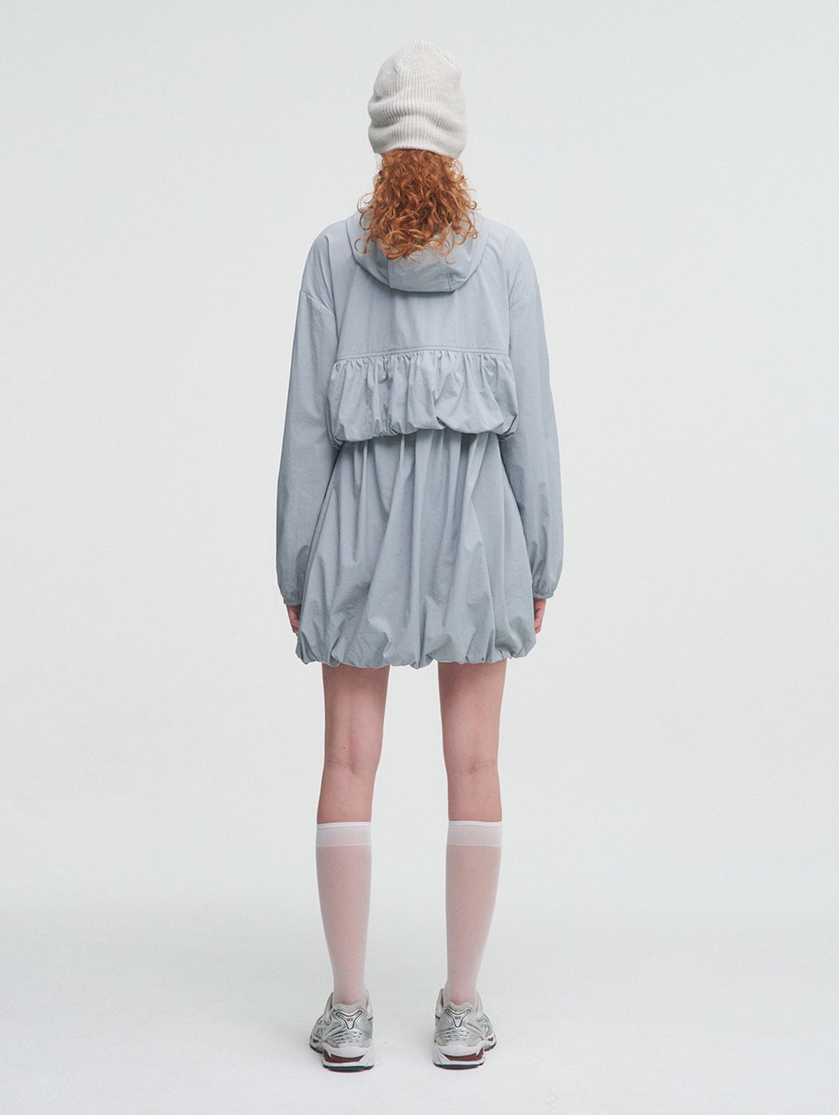 뚜오미오(TUOMIO) PIPING VOLUME JUMPER DRESS [LIGHT BLUE]