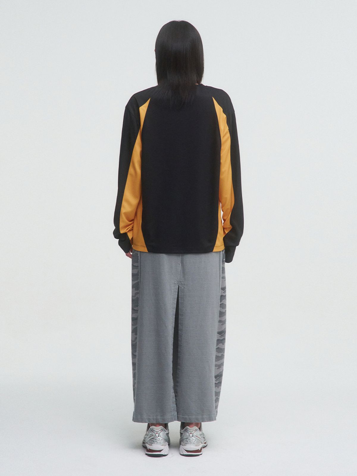 뚜오미오(TUOMIO) CURVED TRACK JERSEY [BLACK]