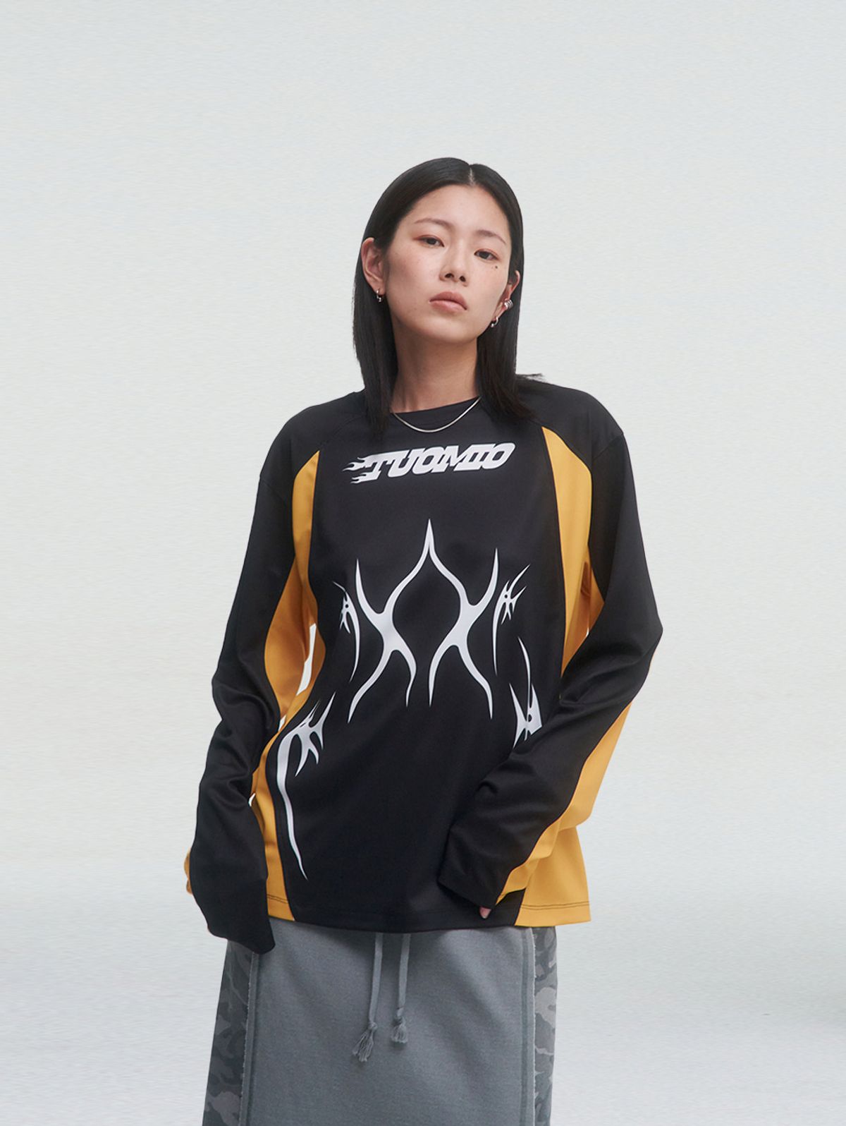 뚜오미오(TUOMIO) CURVED TRACK JERSEY [BLACK]