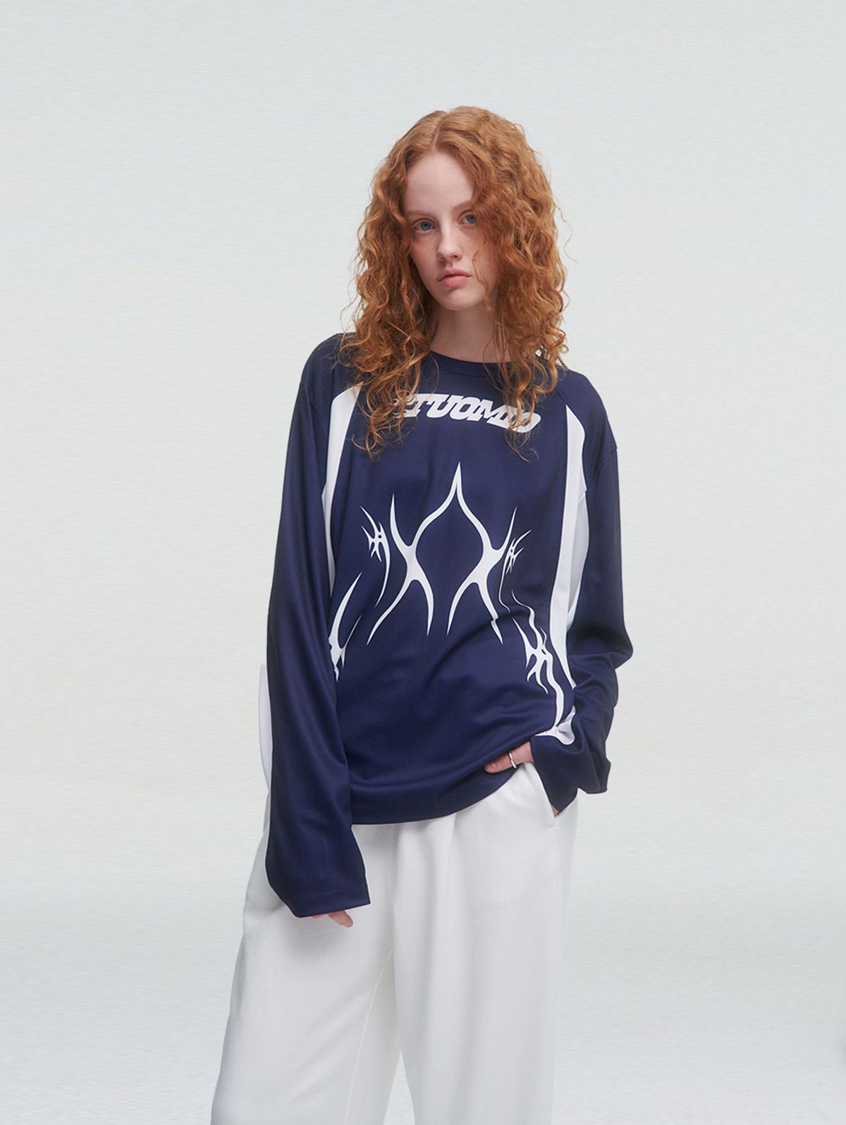 뚜오미오(TUOMIO) CURVED TRACK JERSEY [NAVY]