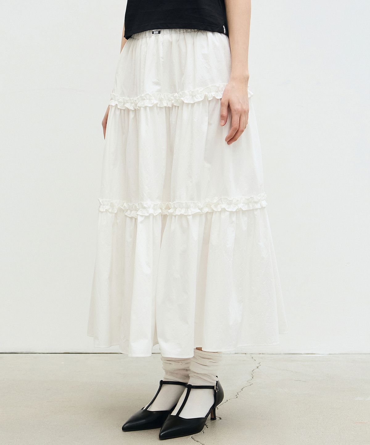 닉앤니콜(NICK&NICOLE) FRILL TIERED LONG SKIRT_IVORY