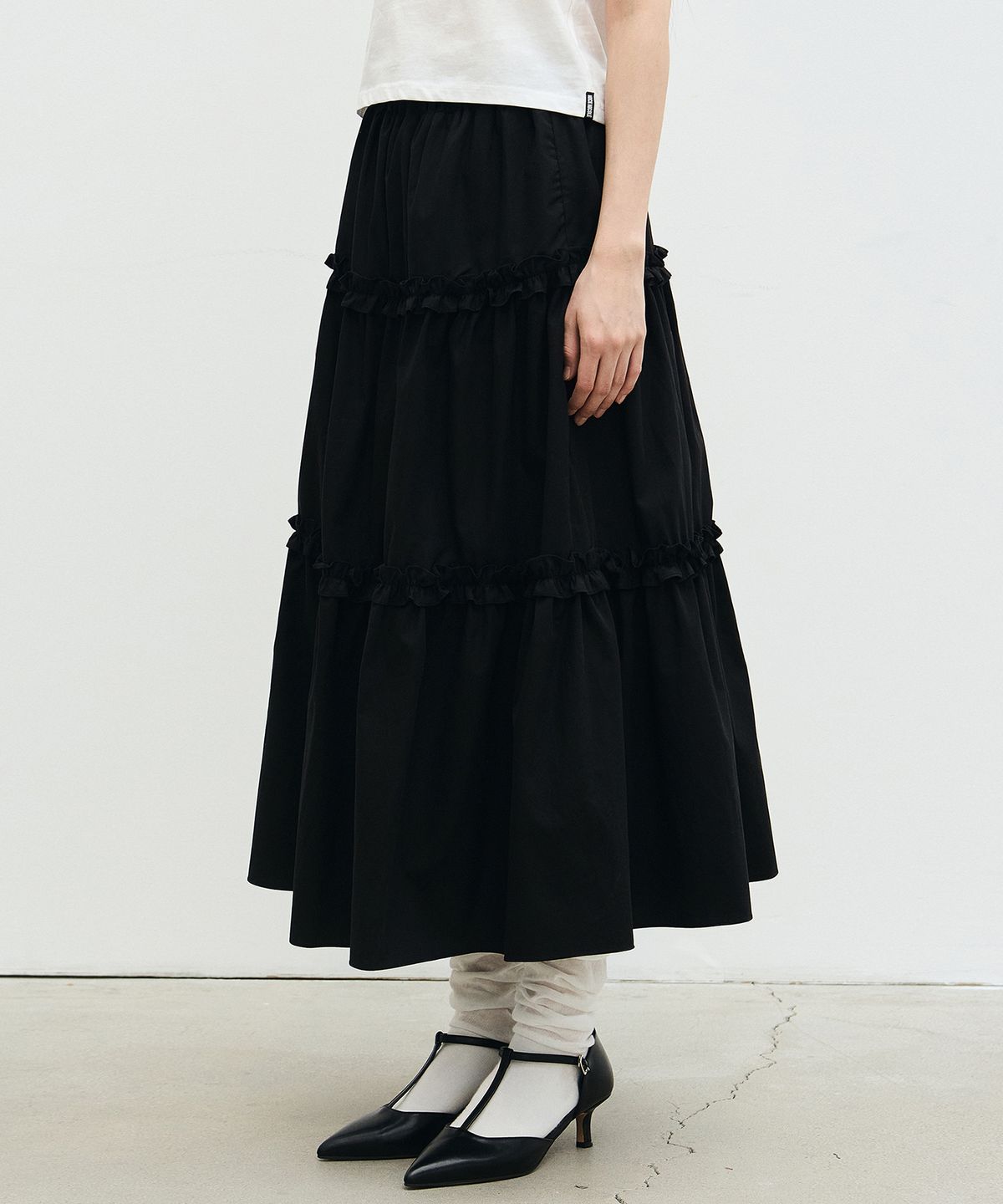 닉앤니콜(NICK&NICOLE) FRILL TIERED LONG SKIRT_BLACK
